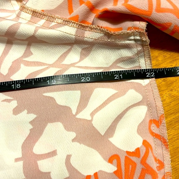 Manuheali’i Hawaiian Tribal long sleeve V neck with two pocket blouse size small - Picture 4 of 7